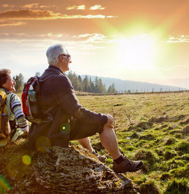 Senior_couple_sun_shutterstock_151661894_600p