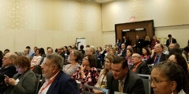 Santa-Fe_Salon_Crowd_400p