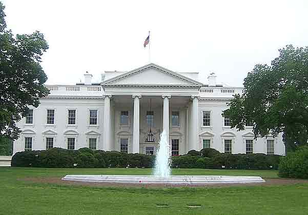 white-house_cropped_web
